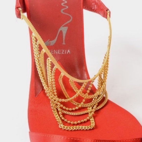 Rene Caovilla Red and Gold Chain Heels - Picture 6 of 8